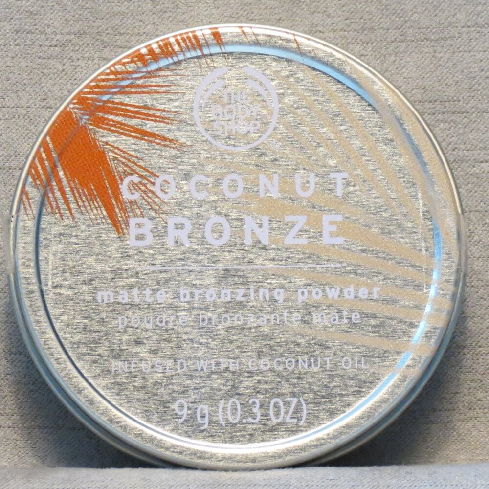 Brand New & Sealed The Body Shop Coconut Bronzing Powder -Matte Coco Fair 01